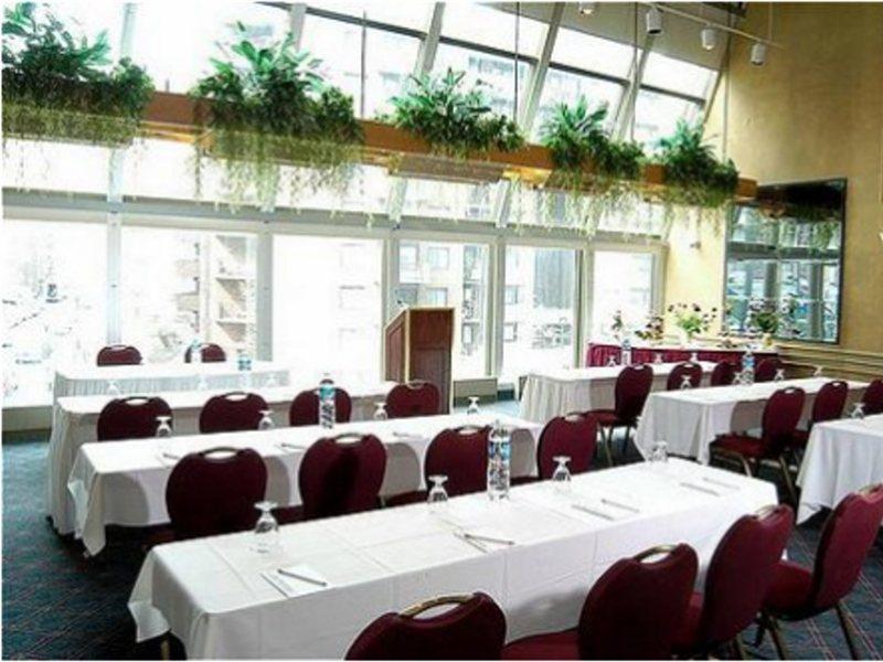 Holiday Inn Montreal Midtown Eksteriør bilde