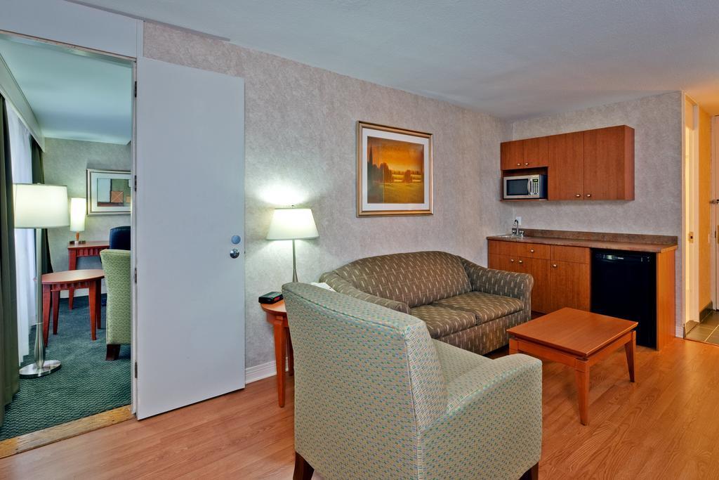 Holiday Inn Montreal Midtown Rom bilde